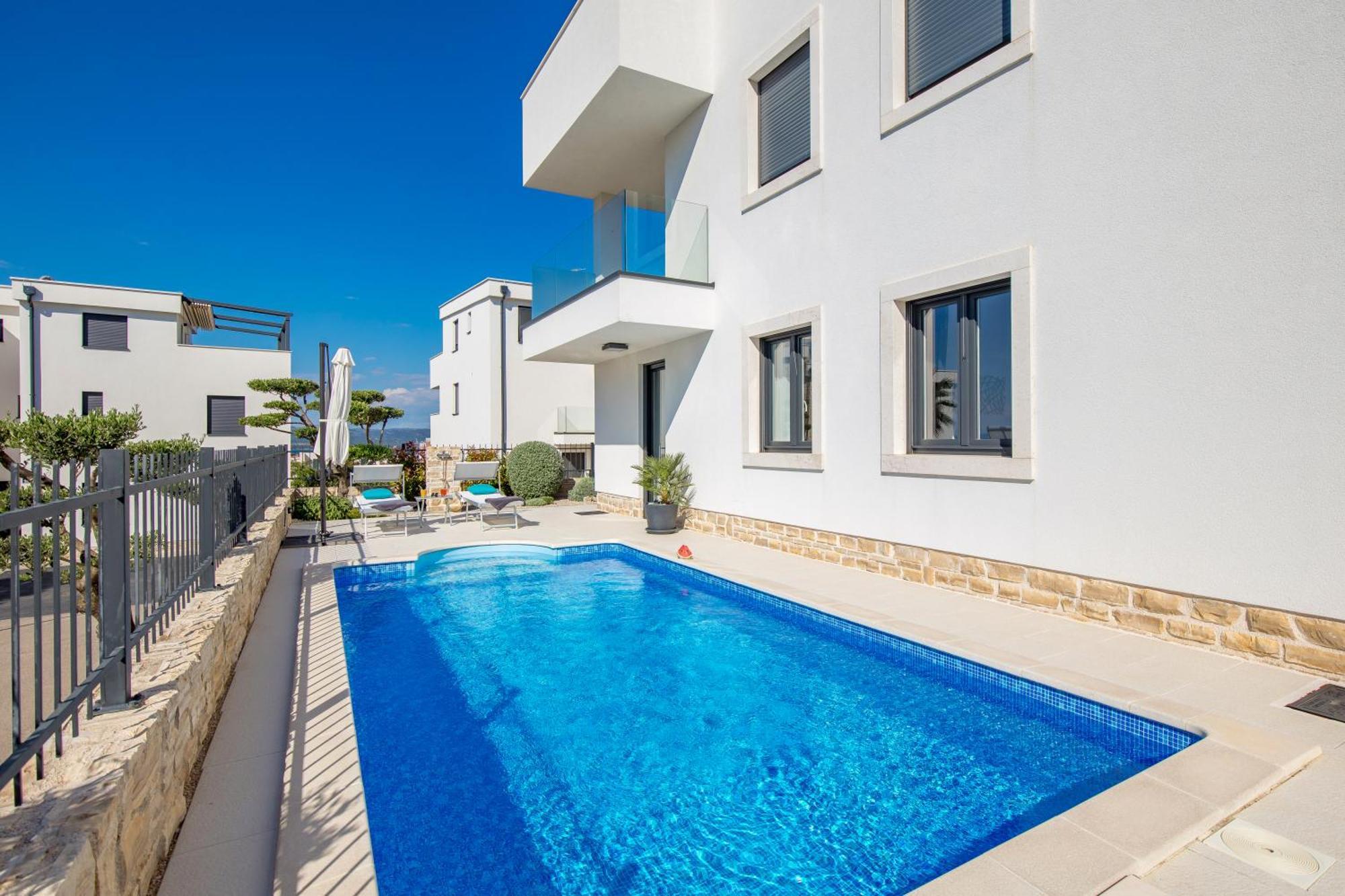 Luxury Apartment Hyperion With Private Pool And Garden Murter Exterior foto